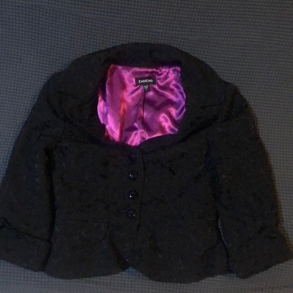 BEBE BLACK IMPRINTED SUIT